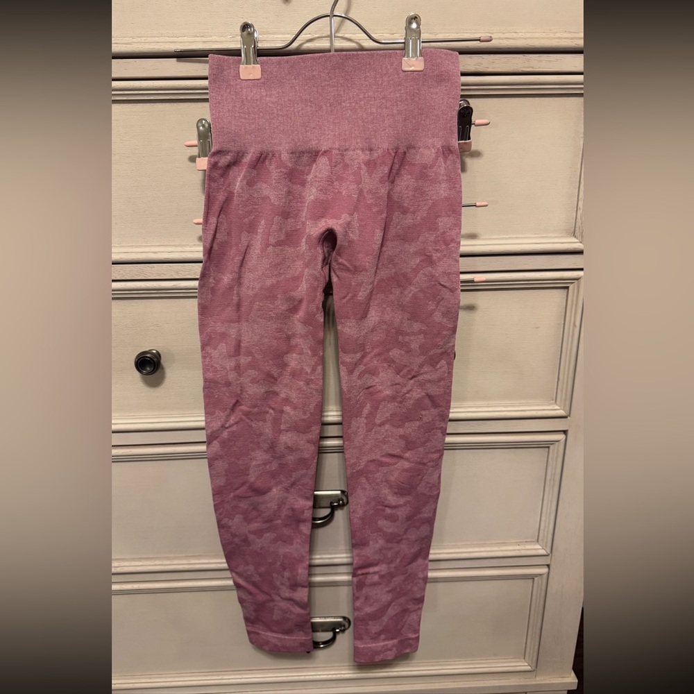 NVGTN Vibrant Leggings Collection